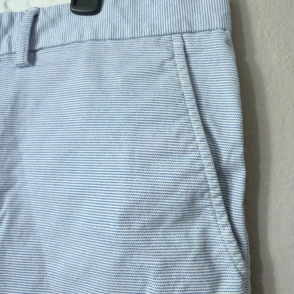Old Navy Ultimate Slim Chino Shorts Mens 40 Blue White Micro Stripe Cotton